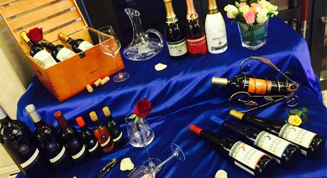 法國(guó)紅酒代理價(jià)要多少錢(qián)